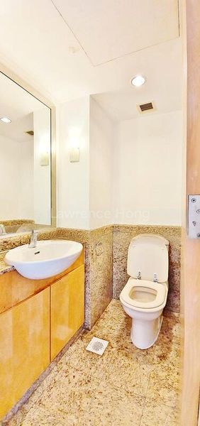 4 Bed Condo for Rent in  Grange 70 - Image 17